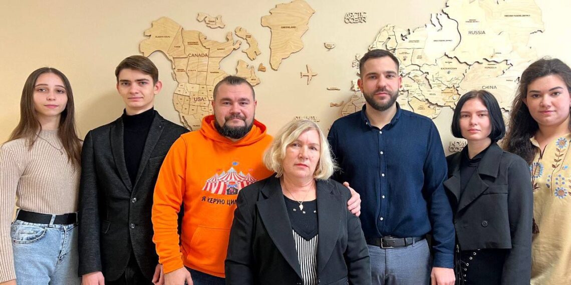 Ірпінська молодіжна рада підписала меморандум про співпрацю з Ірпінським ліцеєм №3 (ФОТО)