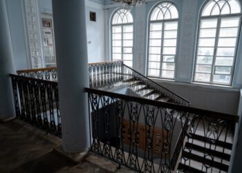 Малій академії наук планують віддати приміщення Львівського будинку вчителя – Перший львівській портал