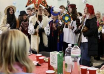 На Різдво у Львові організували благодійні обіди для людей у потребі – Перший львівській портал