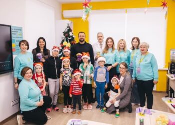 Нардеп Тетяна Скрипка передала сучасні мікроскопи та планшети важко хворим дітям у Боярці – Суми та область