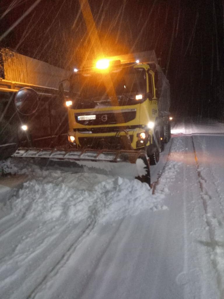 На зображенні може бути: снігоочисник