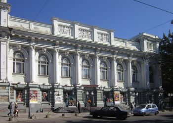 Оккупанты распространяют фейк про Украинский театр в Одессе