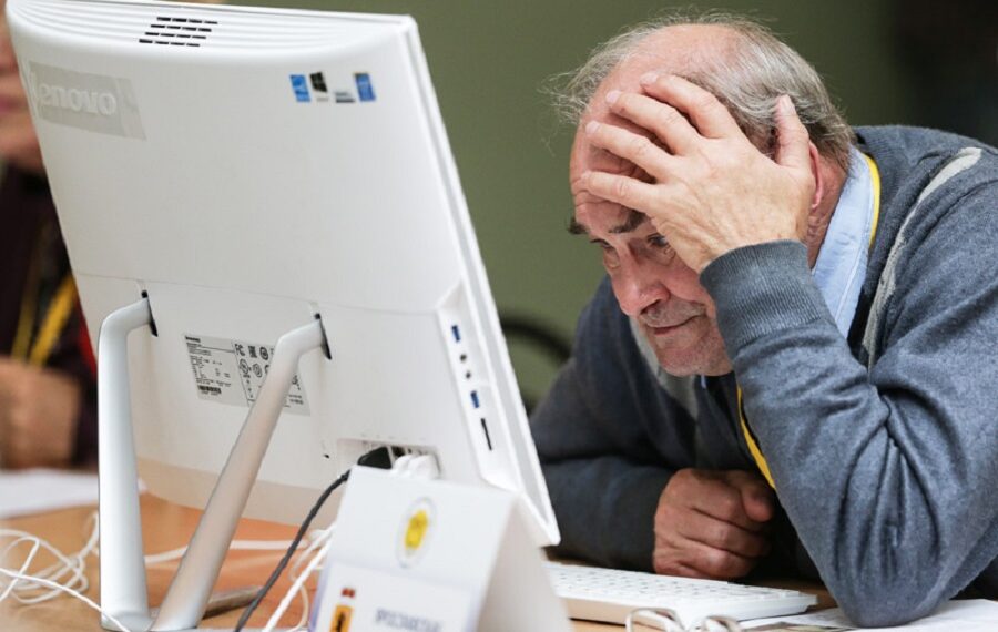 У Фастові людей старшого віку запрошують опанувати ПК