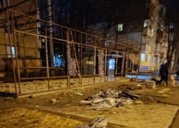 У Сумах демонтували незаконний мегакіоск на Охтирській – Суми та область