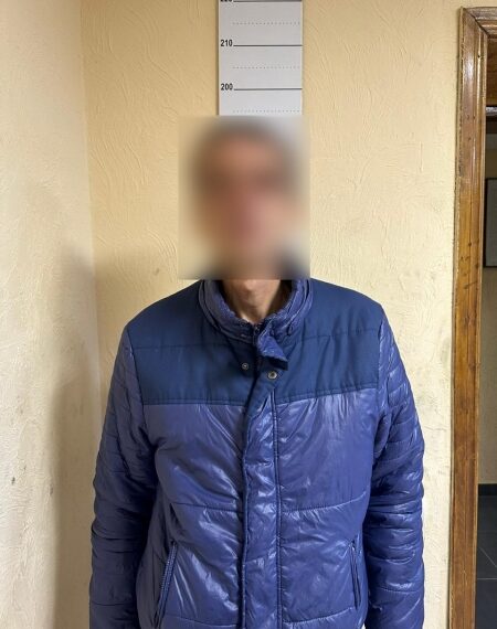У Сумах наркозалежний чоловік скоїв десятки крадіжок із магазинів у центрі міста – Суми та область