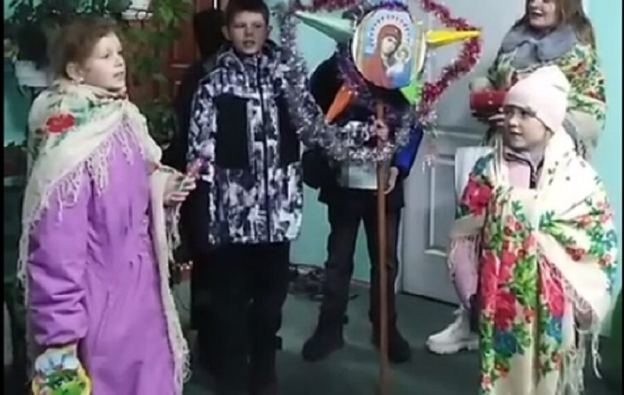 Вихованці вокальної студії у Ставищі колядували для ЗСУ
