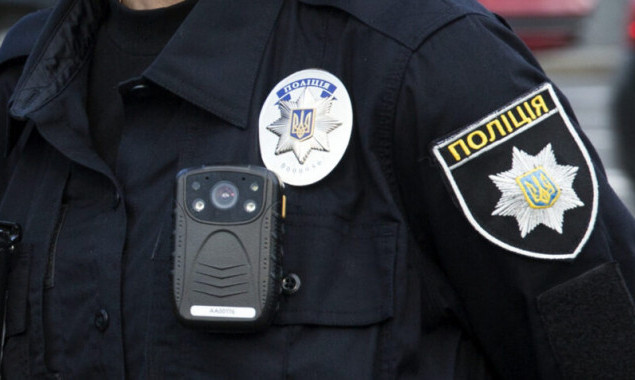 Поліція охорони Києва витратить 8,6 млн гривень на нагрудні камери копів | Київщіна