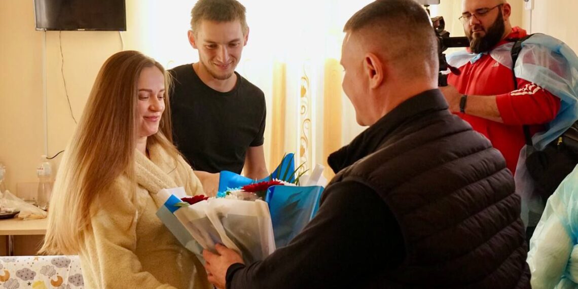 Нові запоріжці: у місті за перші 2 дні року народилися 12 малюків |