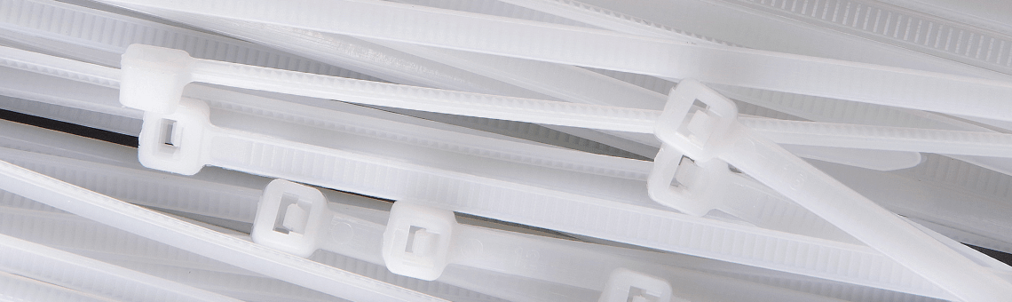 Нейлонова кабельна стяжка: інноваційне рішення для фіксації кабелів