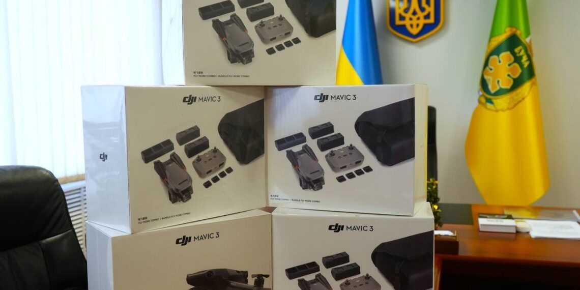 Бучанська громада передала чергову партію допомоги для військових