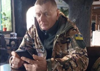 На Глухівщині попрощаються із захисником України – Суми та область