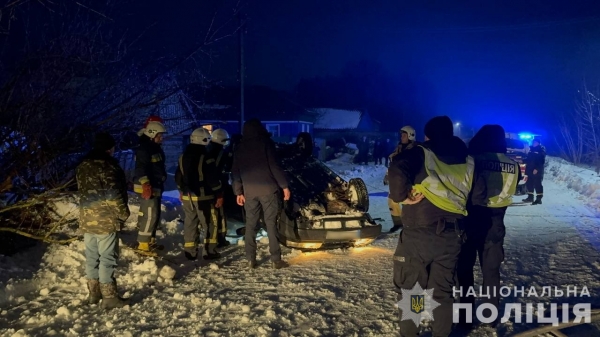 На Шосткинщині перекинувся ВАЗ: водій загинув, його 16-річна донька отримала травми – Суми та область