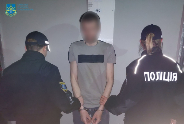 На Сумщині максимально покарали чоловіка, який через ревнощі до смерті забив співмешканку молотком та кухонною сокиркою – Суми та область