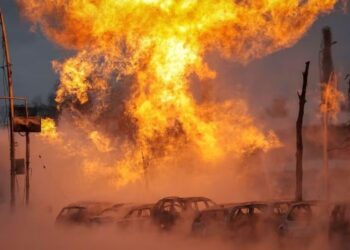 Росія завдала ударів по двох найбільших містах України | Політика