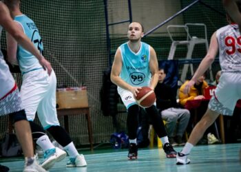 Сергій Мельник з команди «Kremenchuk – Push Team» став найрезультативнішим гравцем першої половини сезону в першій лізі ЧУ з баскетболу • Баскетбол •