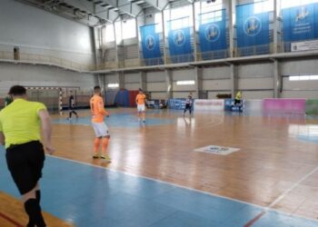 Спортсмени із Сумщини поступилися киянам у матчі чемпіонату з футзалу – Суми та область