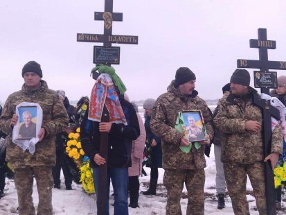 У Бурині попрощалися із двома захисниками – Суми та область