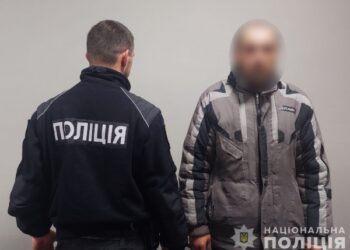 У Ромнах зловмисник обікрав пенсіонерку в безпорадному стані – Суми та область