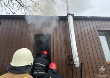 В Охтирці рятувальники оперативно ліквідували загоряння в будинку – Суми та область