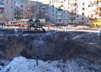 “Вікно вилетіло і прямо на мене”: мешканці Шостки про ракетний удар по місту – Суми та область