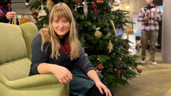 Волонтерка із Сум купує дрони та розповідає про війну закордоном – Суми та область