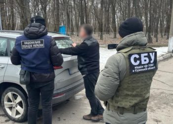 5 тисяч доларів хабаря: стали відомі подробиці затримання головного архітектора Сумщини – Суми та область