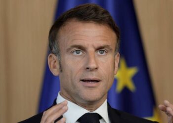 Макрон закликав Європу бути готовою узяти на себе провідну роль у підтримці України в разі скорочення допомоги США