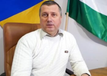 Мер Охтирки виправдовується за мільйонну зарплату – Суми та область