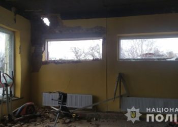 На Сумщині внаслідок обстрілів пошкоджено приватний будинок, приміщення двох адмінбудівель, ліцей, магазин та два авто – Суми та область