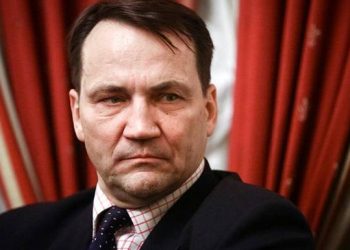 Путін прагне відокремити Україну від Європи – глава МЗС Польщі Сікорський