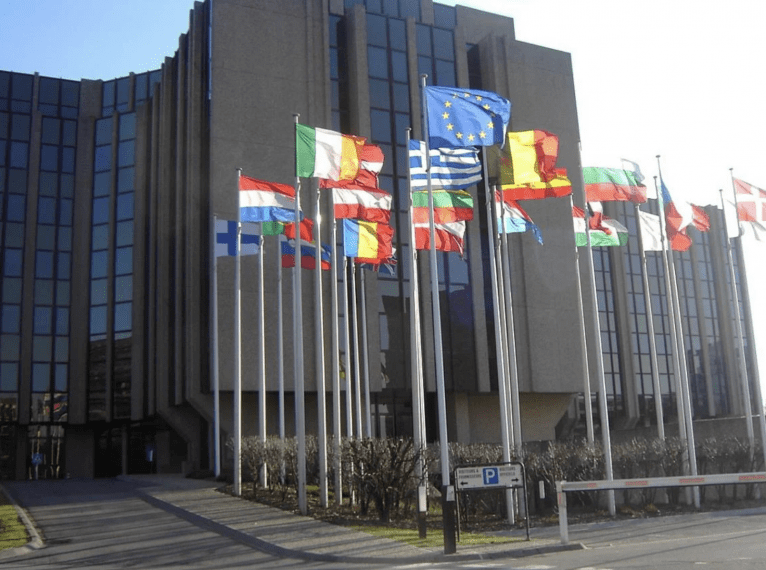 Рада Євросоюзу зробила перший крок до “освоєння” заморожених активів Росії