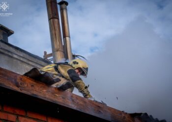 У Сумах рятувальники ліквідували загоряння котельні – Суми та область
