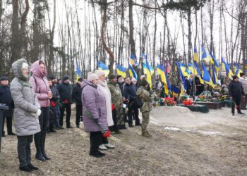 В Охтирці вшанували пам’ять загиблих внаслідок ракетних обстрілів 2 роки тому – Суми та область