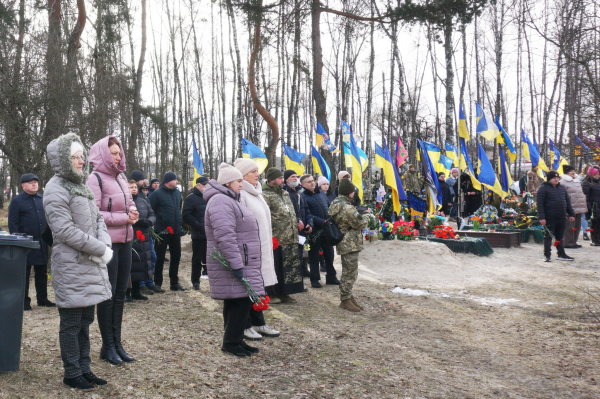 В Охтирці вшанували пам’ять загиблих внаслідок ракетних обстрілів 2 роки тому – Суми та область