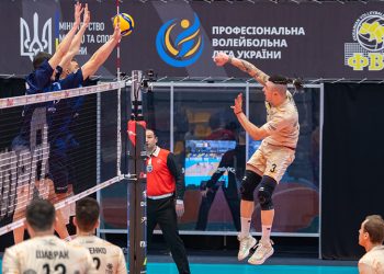 Волейбольна «Решетилівка» примудрилася програти «Юракадемії», але потрапляє у плей-офф • Волейбол •