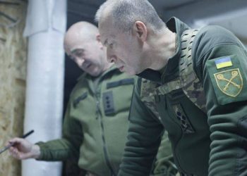 Головними завданнями ЗСУ є утримати позиції і відновити втрачене положення – Сирський