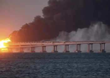 Сенатор Грем розповів, чи є в Україні зброя для знищення Кримського мосту