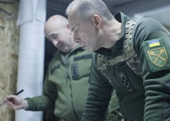 Сирський повідомив про перестановки командирів бригад ЗСУ