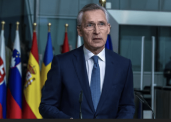 Столтенберг закликав союзників по НАТО пришвидшити постачання зброї Україні