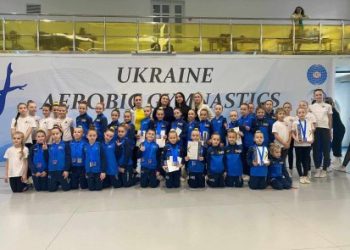 Сумчани відзначилися на Всеукраїнських змаганнях зі спортивної аеробіки – Суми та область