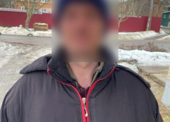 Троє на одного: у Глухові поліцейські встановили осіб, які напали на місцевого мешканця – Суми та область