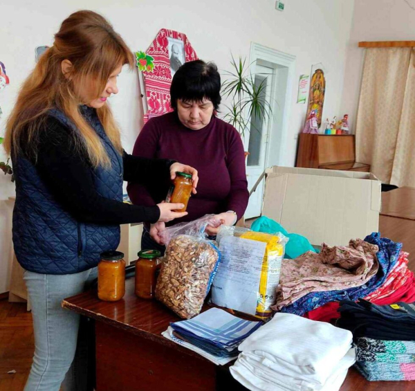 У Конотопській бібліотеці триває акція «Подарунок солдату» – Суми та область