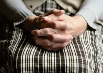 У Тростянці пенсіонерку ошукали на 65 тисяч гривень – Суми та область