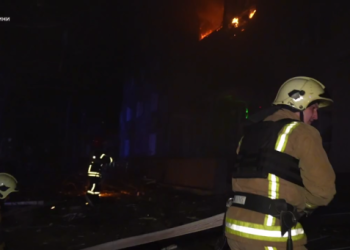 Всю ніч рятувальники ліквідовували наслідки ворожої атаки по місту Суми – Суми та область