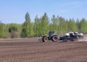 Аграрії Сумщини продовжують сівбу ярих сільськогосподарських культур – Суми та область