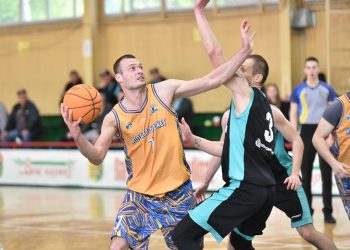 Баскетбольна «Полтава» програла «Вінниці» у півфіналі Першої ліги • Баскетбол •