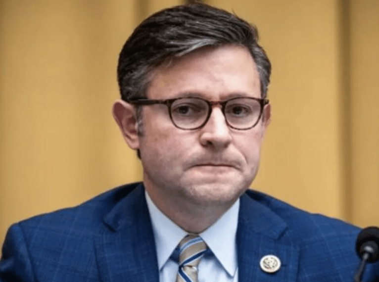 Білий дім закликав спікера Джонсона винести на голосування схвалений Сенатом проєкт із допомогою Україні на 60 мільярдів