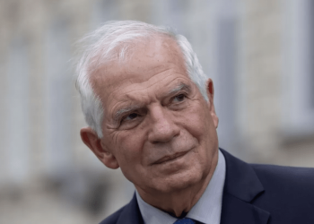 Боррель заявив, що стукає у двері Євросоюзу, аби закупити для України зенітні батареї