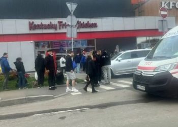 На Київщині голова Броварської РДА на автомобілі влетів у групу людей | Політика