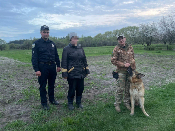 На Кролевеччині з допомогою службової собаки розшукали зниклу дівчину – Суми та область